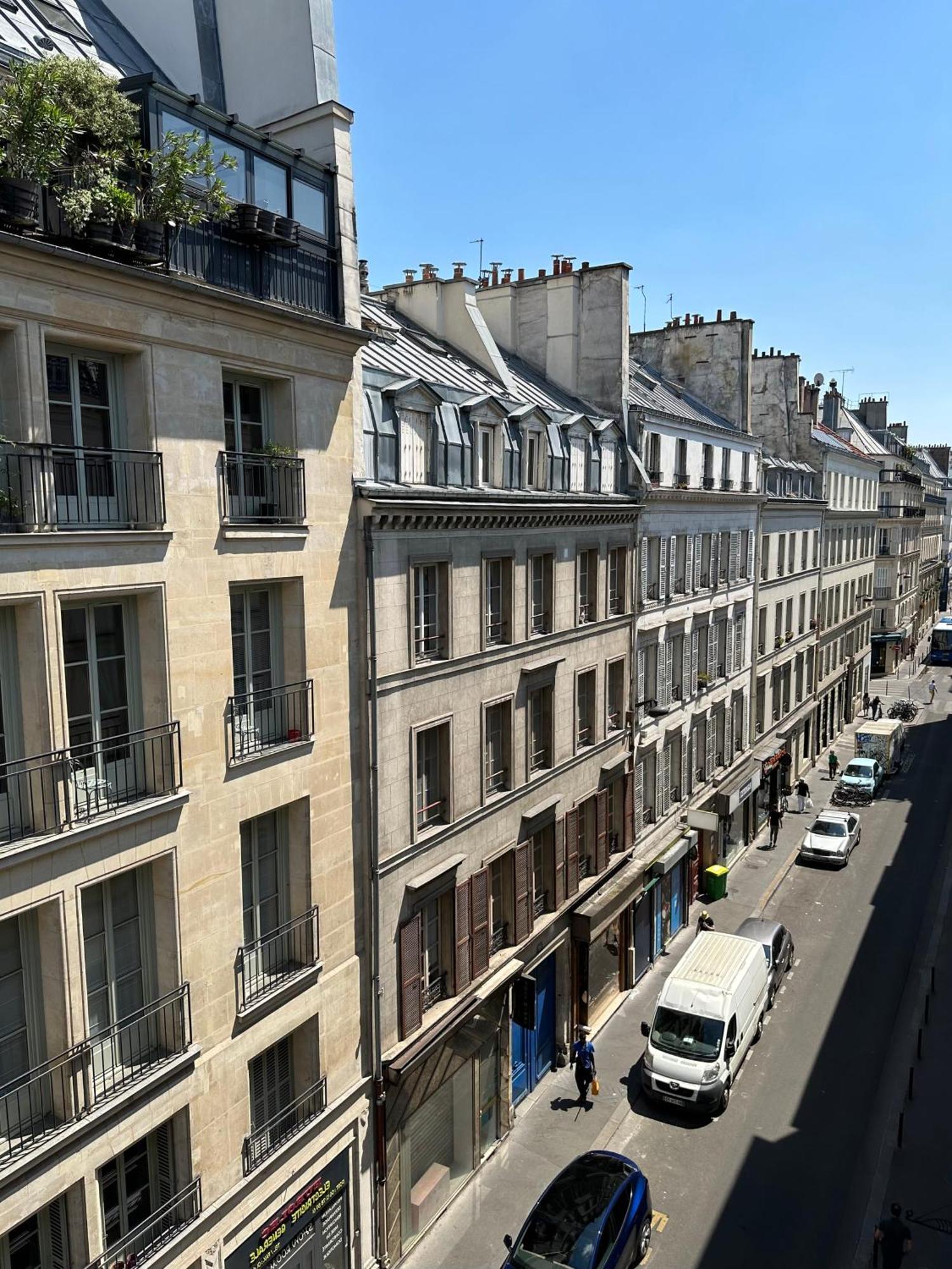 Cosy Near Opera Paris